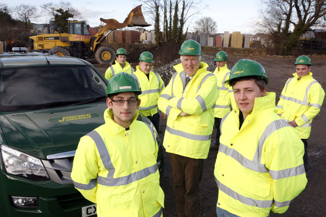 jones-bros-2014-group-of-apprentices